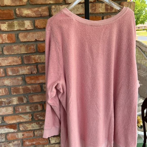 Denim & Co fleece like top with ribbed cuffs and hem like a sweatshirt. Size 3XP - Picture 5 of 8